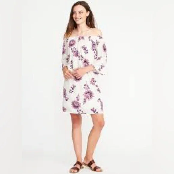 strapless burgundy dress BURGUNDY VELVET MIDI STRAPLESS DRESS – Le Obsession Boutique